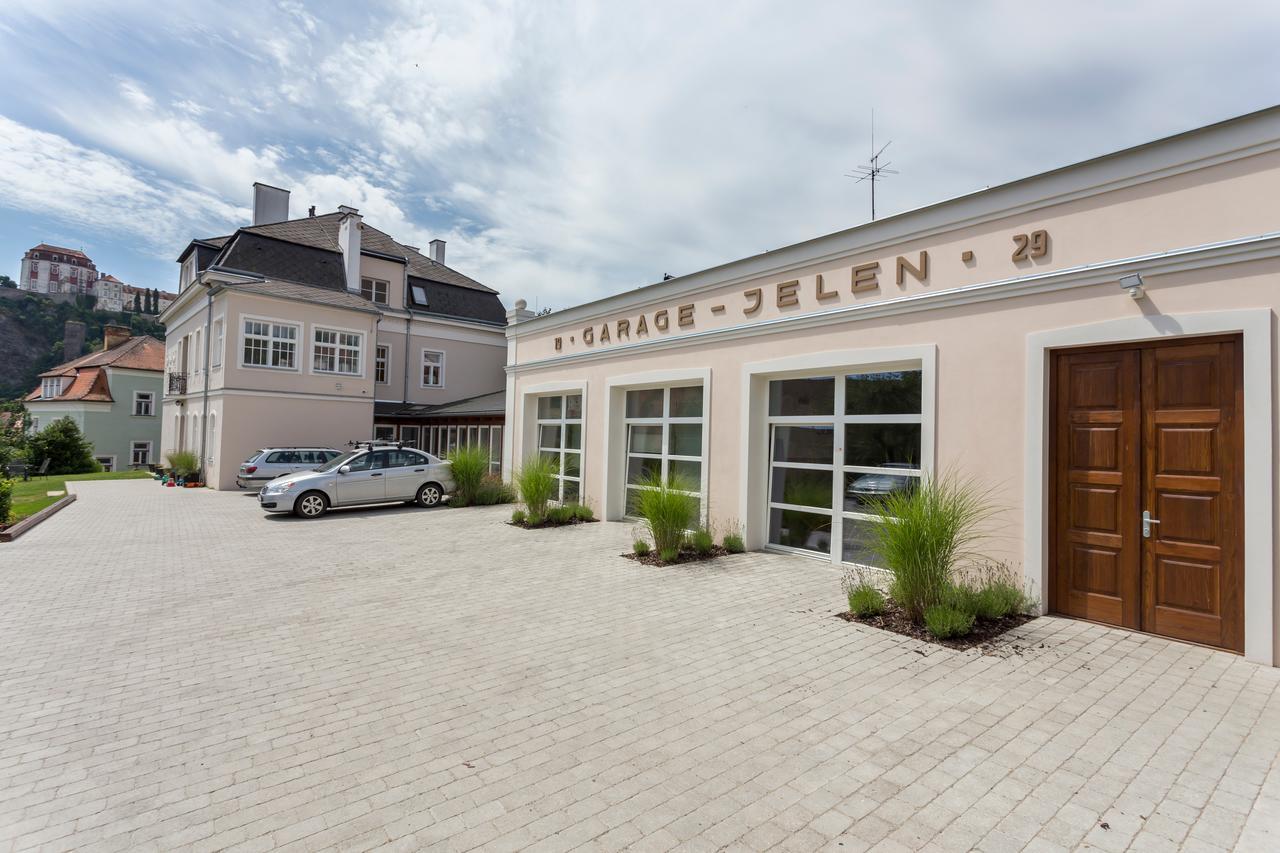 Penzion Jelen 3*